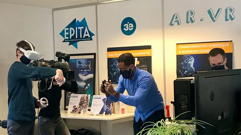 ‪Recherche en cours : l’AR et la VR pour améliorer notre réalité