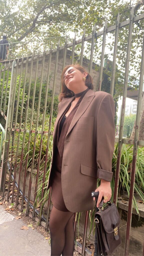 Elise, étudiante en situation de handicap
